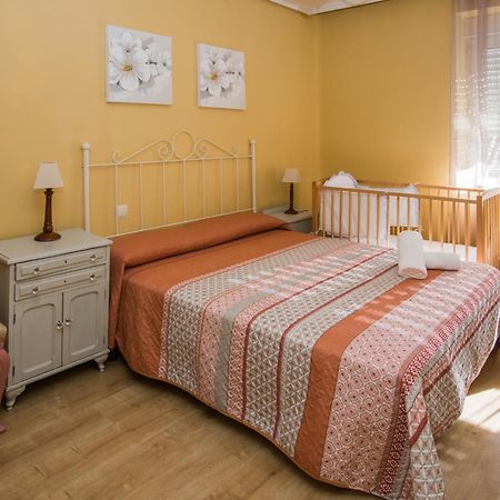 Apartamentos Turisticos Avila Villa Carmen III Bagian luar foto